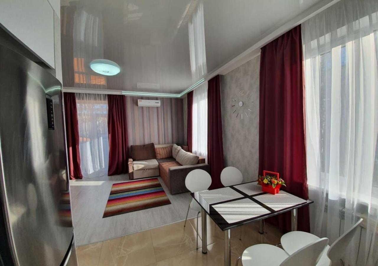 Lux New Apartment 2019 Kharkiv Eksteriør bilde